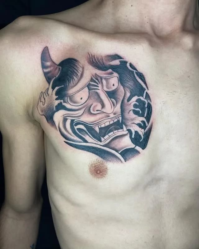 Tatuagem estilo Blackwork feita por Jeff Tattoo — estúdio de tatuagem em Gaspar, SC